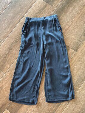Freddy women's high waist, wide leg black cropped athletic, relax pant size XS